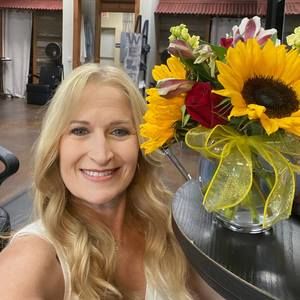 Meet your Posher, Wendy